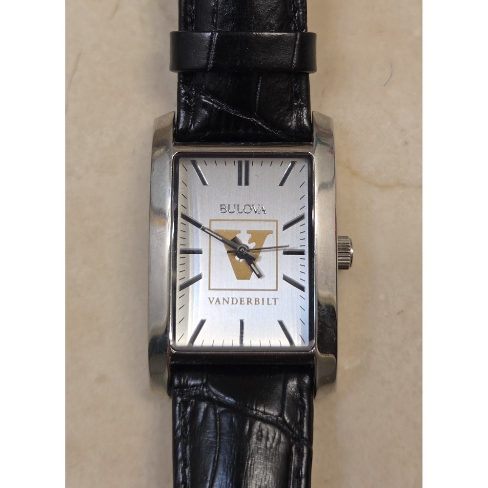 Bulova Tank Vanderbilt‎ Collegiate Watch New Battery - Picture 4 of 7